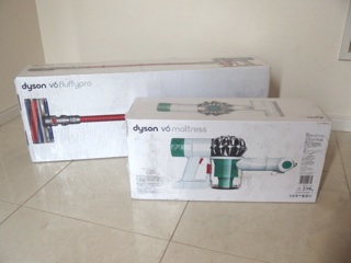 Dyson V6